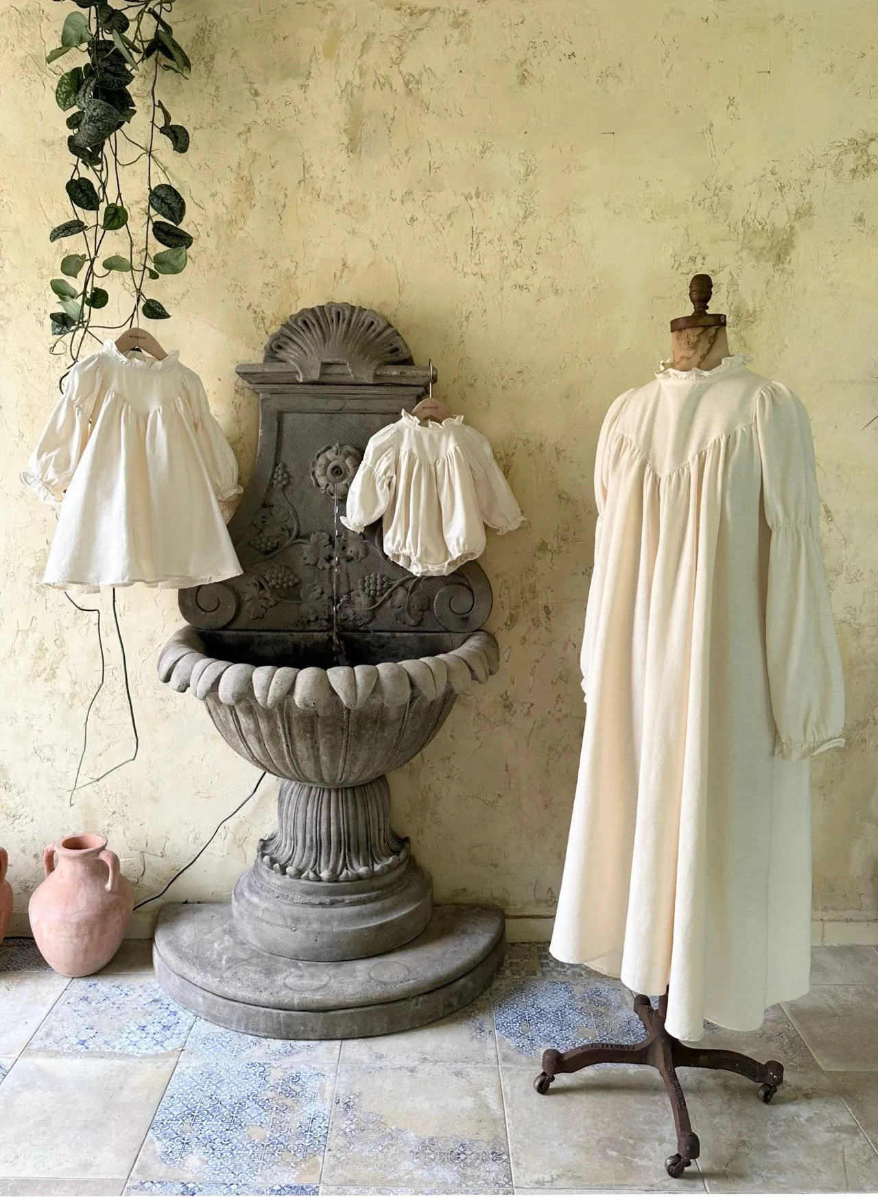 Monbebe Mayo Adult Dress _Cream